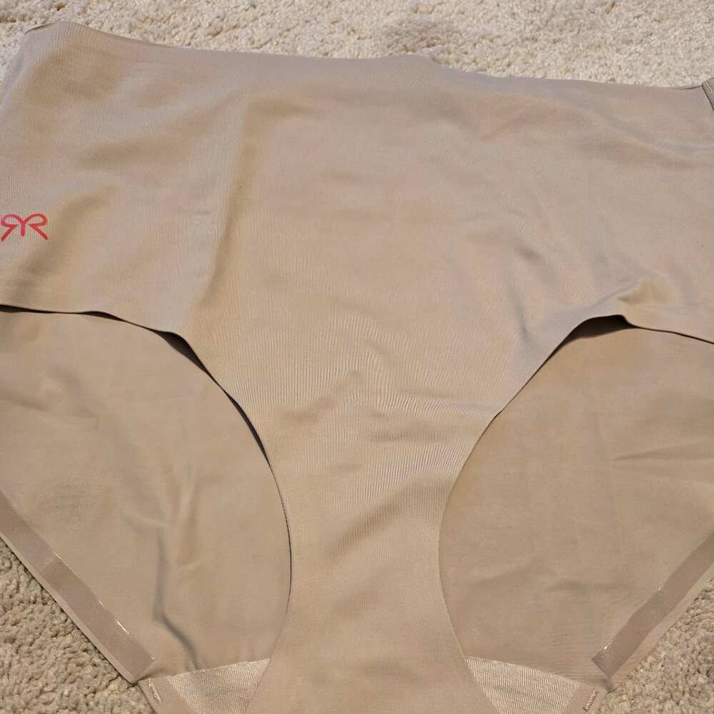 RR Sleek Shape Brief